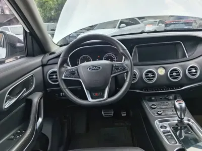 JAC Refine S7