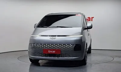 Hyundai Staria