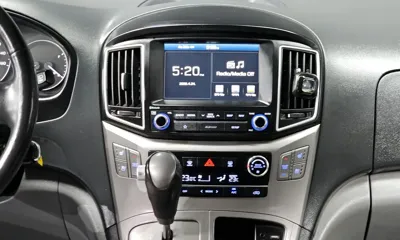 Hyundai Starex