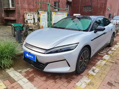 BYD 汉L