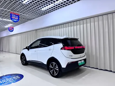 BAIC EX3