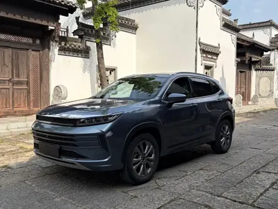 EXEED Zhaofeng
