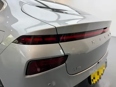 Xpeng P7