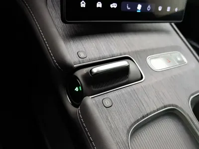 Nio ES7