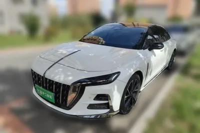 Hongqi H6
