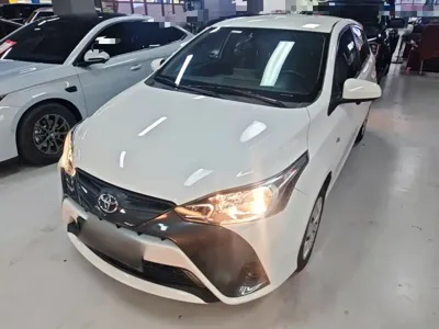 Toyota Yaris L