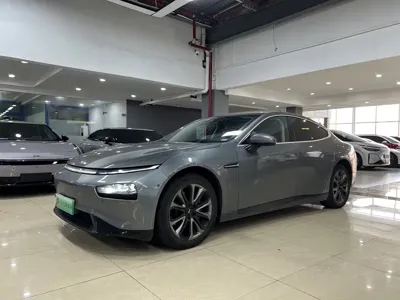 Xpeng P7