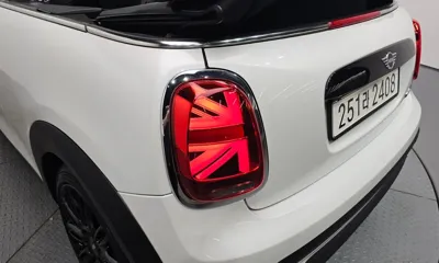 MINI Cooper Convertible