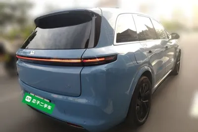 Li Auto L8