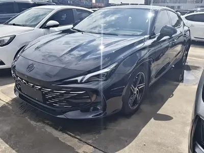 MG MG7