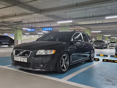 Volvo V50