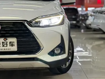 Toyota Yaris L