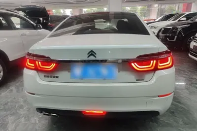 Citroen C6