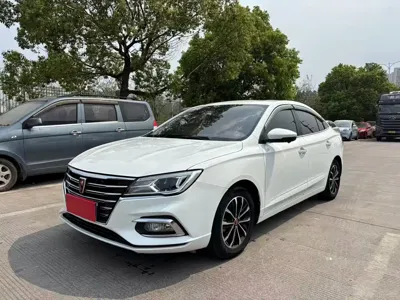 Roewe i5