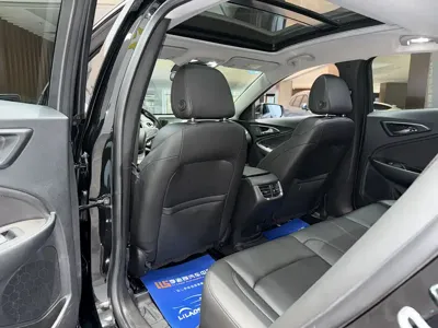 Chevrolet Malibu XL
