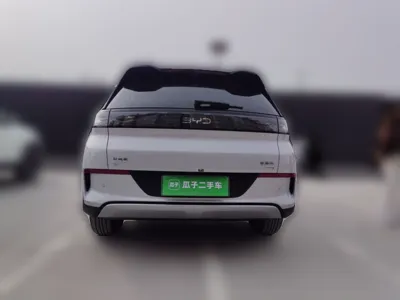 BYD Sealion 05 EV