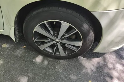 Nissan Lannia