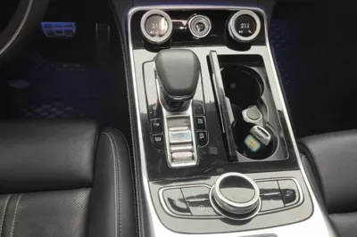 Hongqi H9