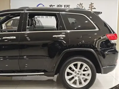 Jeep Grand Cherokee (Import)