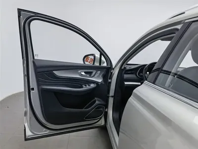 Roewe RX5 Max