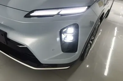Nio EC6