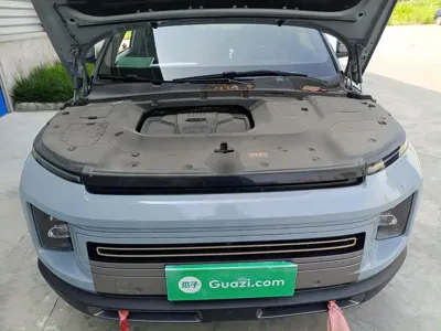 Geely ICON