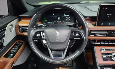 Lincoln Aviator