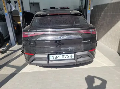 BYD Sealion 7