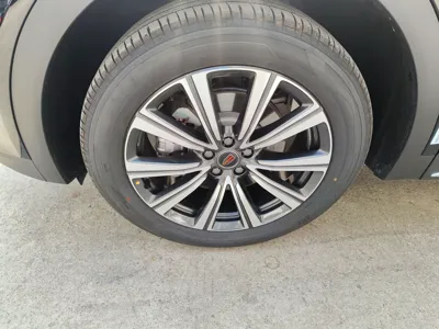 Hongqi HS7 PHEV