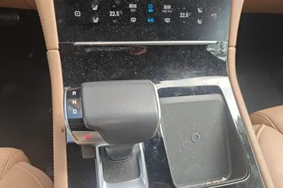 Li Auto ONE