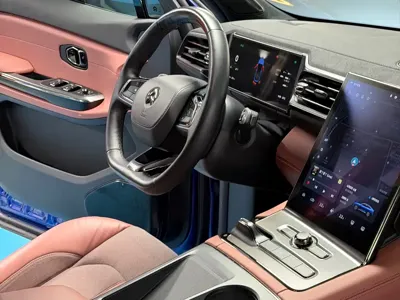 Nio EC6