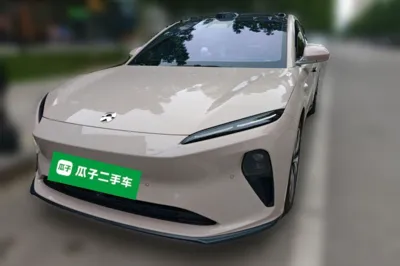 Nio ET5