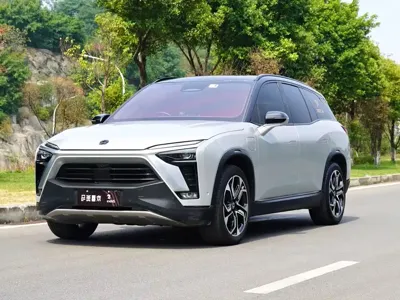 Nio ES8