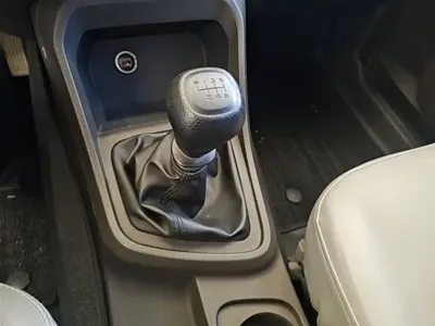 Wuling Hongguang V