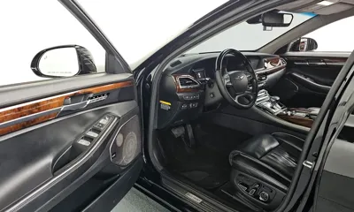 Genesis EQ900