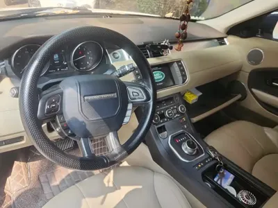 Land Rover Evoque