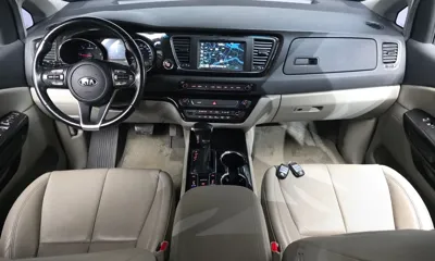 Kia Canival