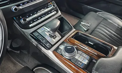 Genesis EQ900