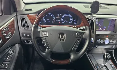 Hyundai Equus