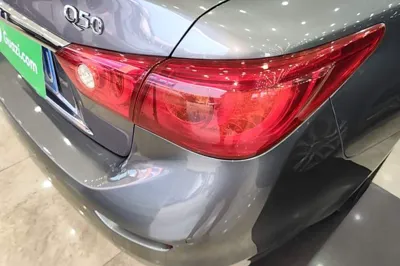 Infiniti Q50L