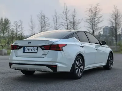 Nissan Teana
