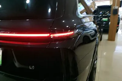 Li Auto L9