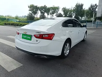 Chevrolet Malibu XL