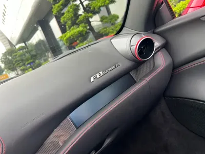 Ferrari F8