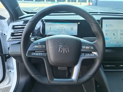 BYD Qin L