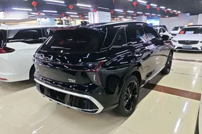Hongqi HS3 PHEV