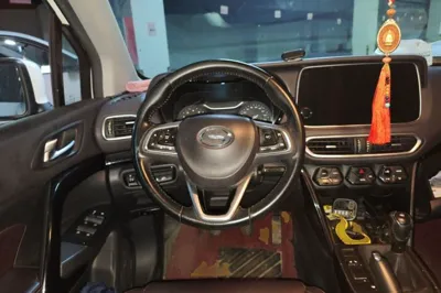 GAC Trumpchi GS4