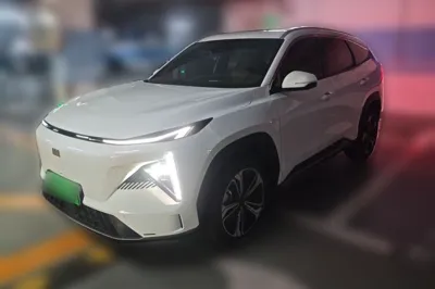 Geely Galaxy L7