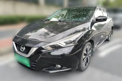 Nissan Lannia