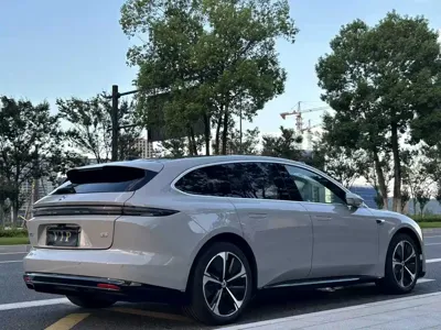 Nio ET5T